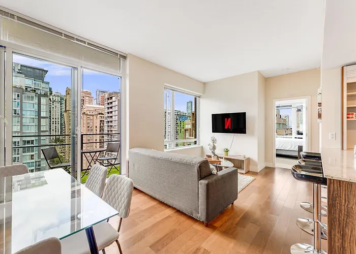 Urban Oasis 1 Bed Apt With Stunning City Views