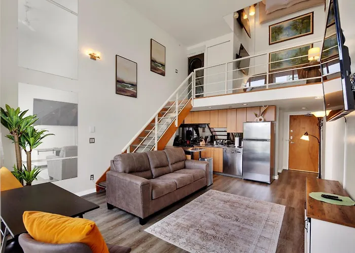 Two-Story Loft With A High-Rises View And Rooftop Deck