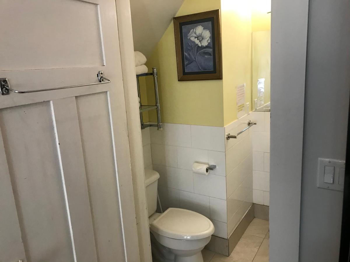 Guest house West Coast Vancouver