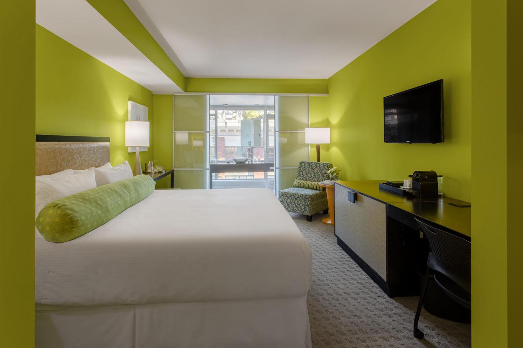 Opus Hotel Vancouver
