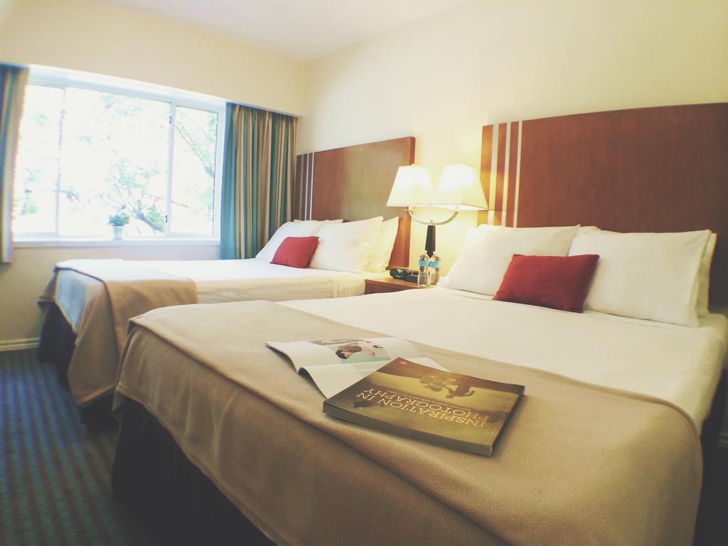 Greenbrier 3* Vancouver