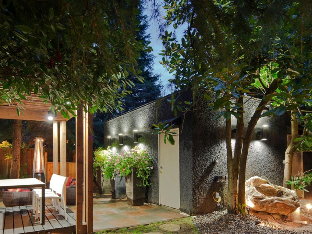 House On Dunbar B&B Bed & Breakfast Vancouver