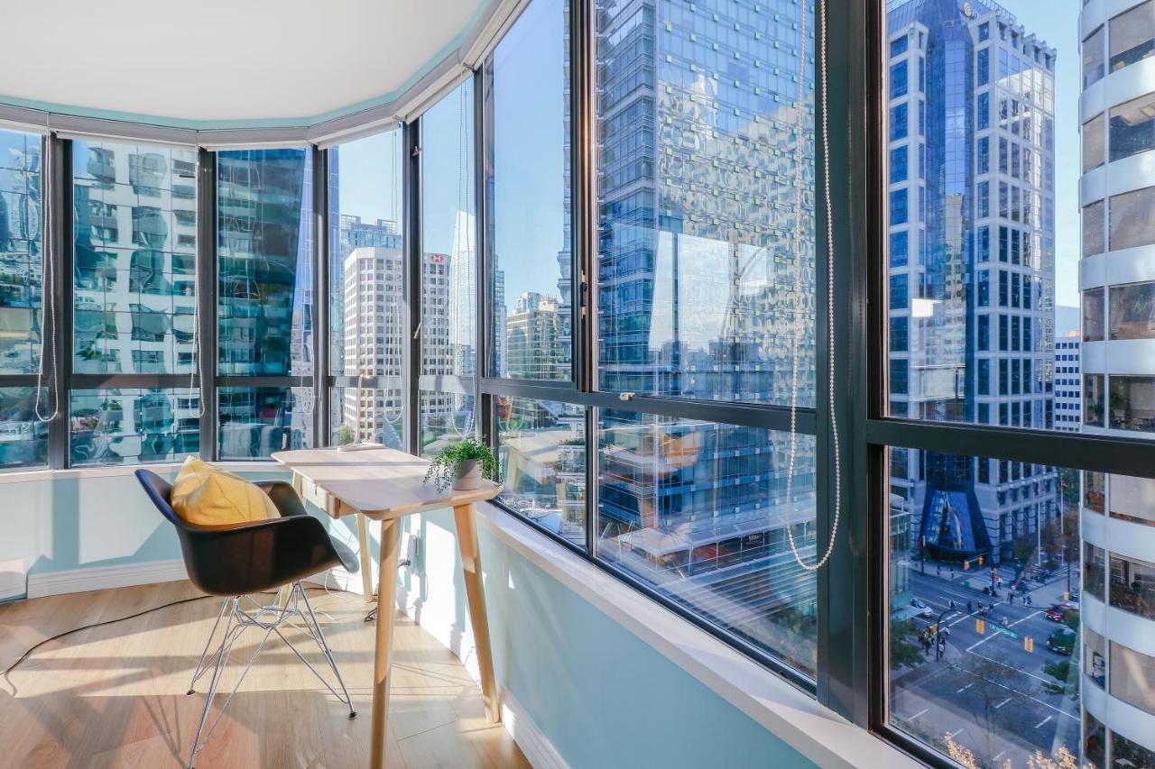 Robson & Granville Luxury Apartment