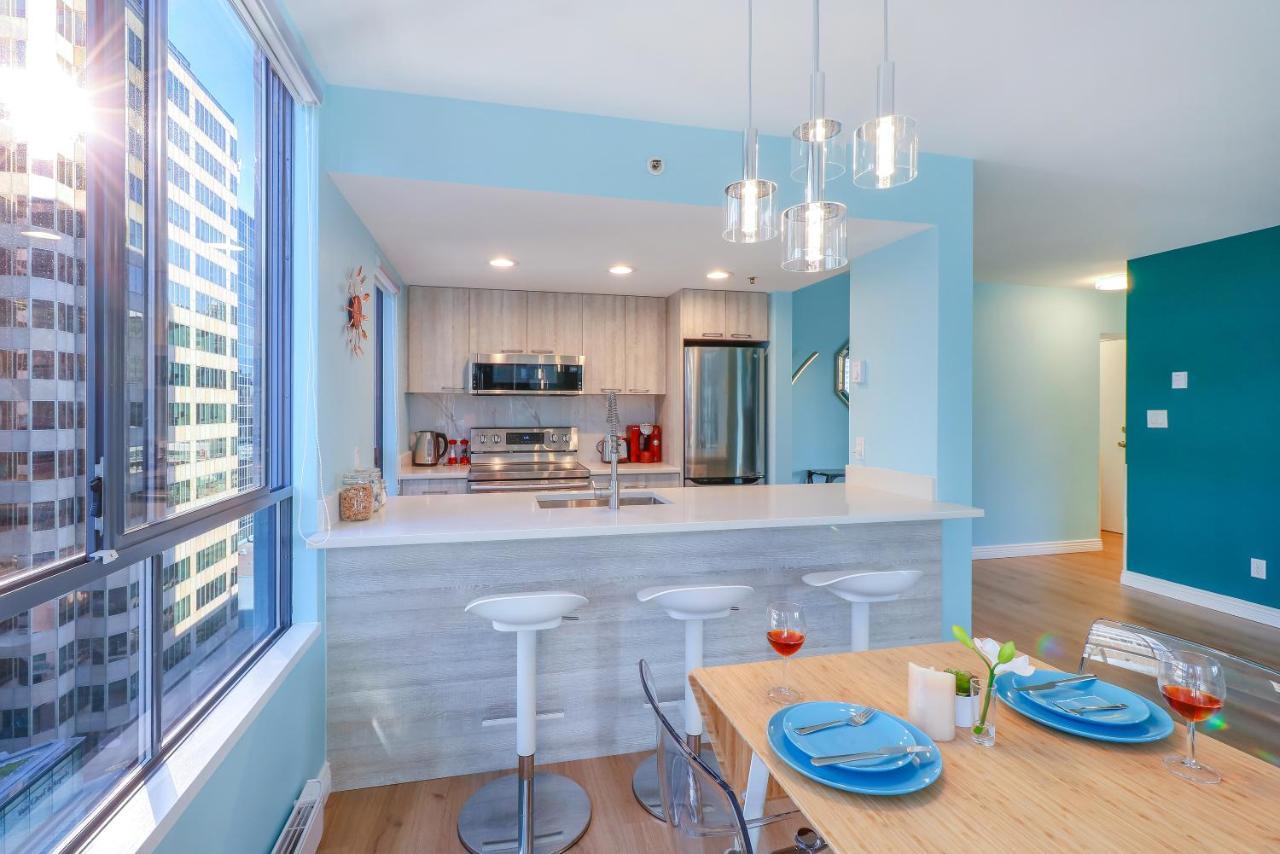 Robson & Granville Luxury * Vancouver