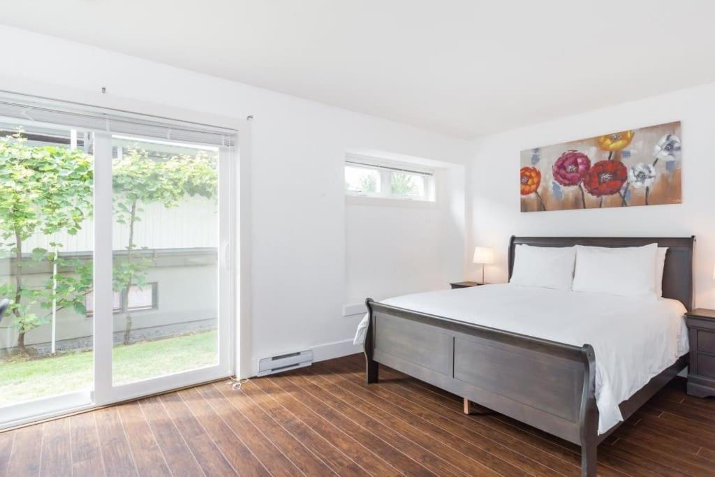 West Coast Luxury Living * Vancouver