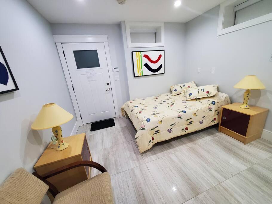 Apartment Cozy Guest In Quiet With Private Entry *