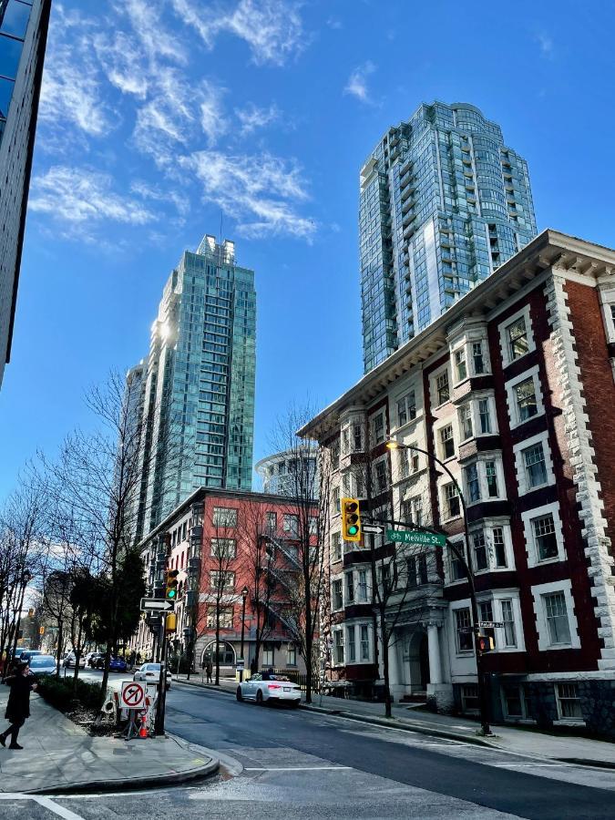 Apartment Location Downtown Chic