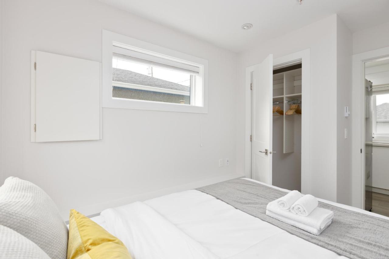 Apartment Newly Built Laneway 1 Bd Centrally Located