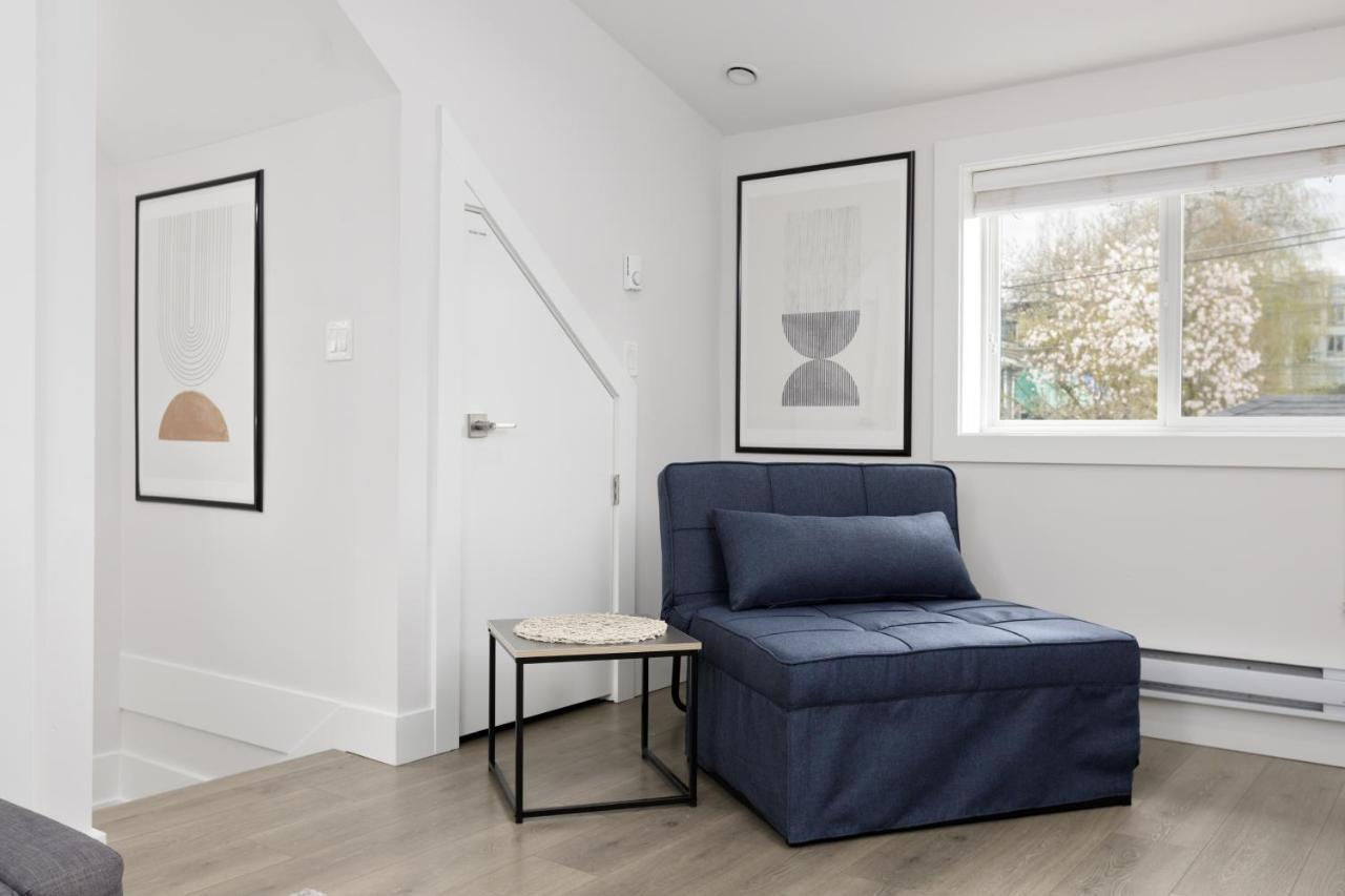 Newly Built Laneway 1 Bd Centrally Located * Vancouver