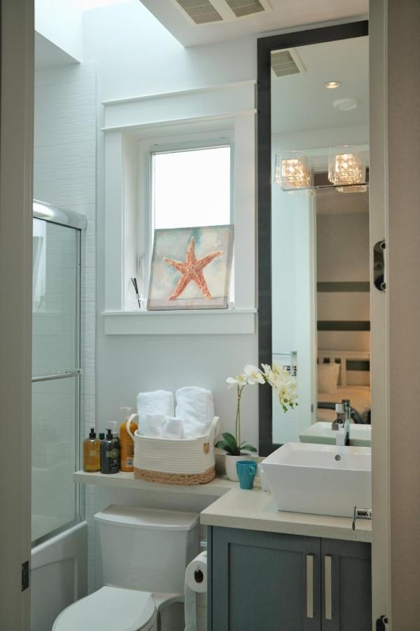 West Cozy Retreat By Host Launch 2* Vancouver