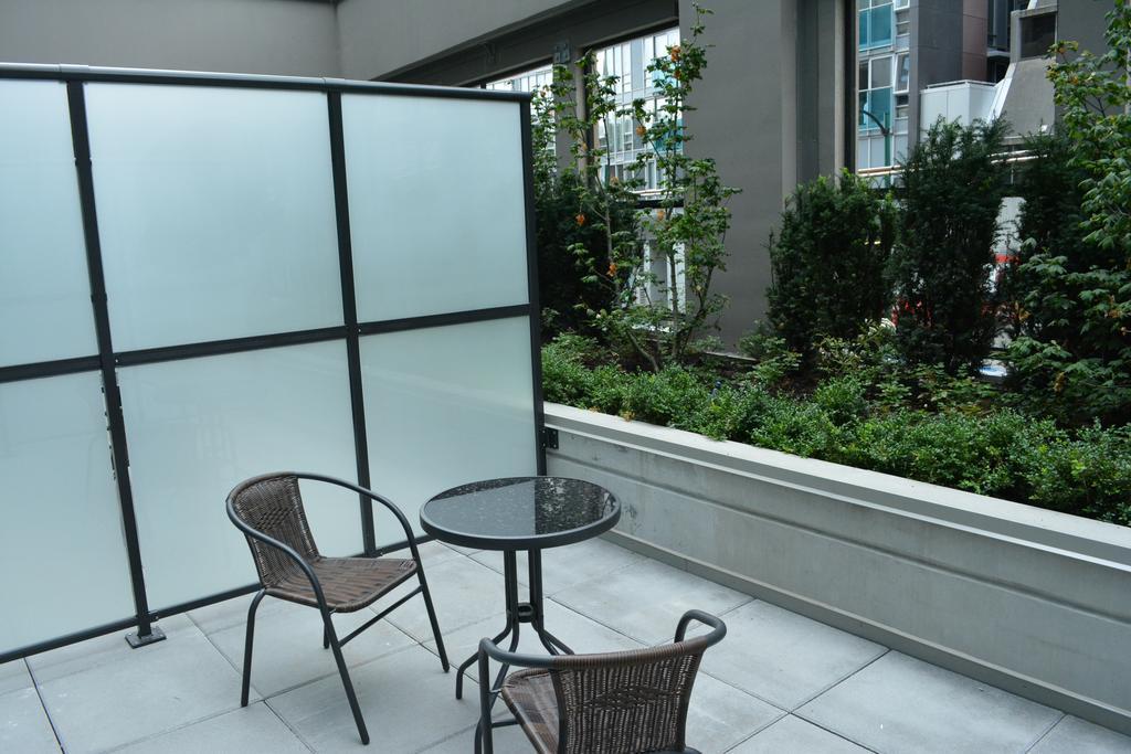 Blu Vancouver