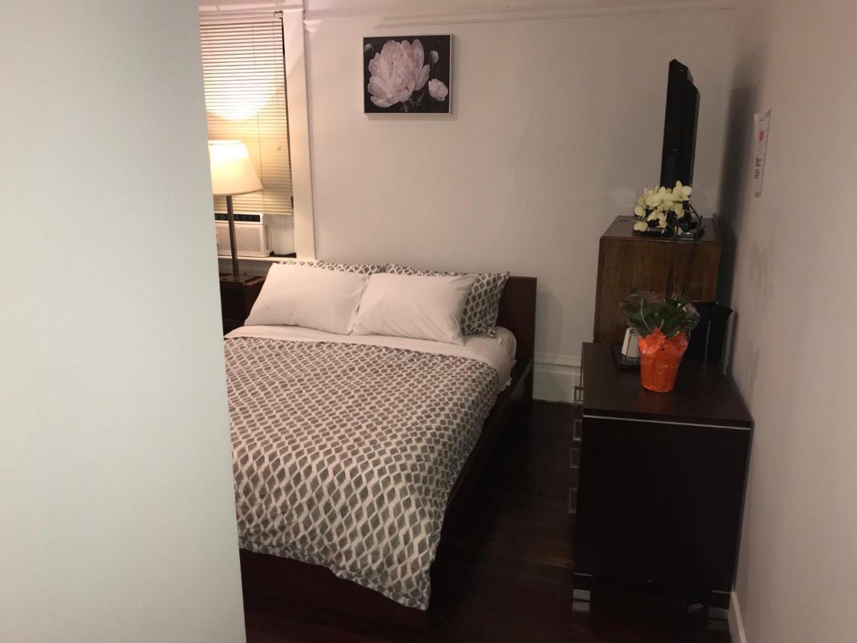 West Coast Guest house *