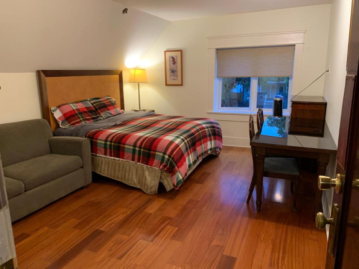 West Coast Guest house Vancouver