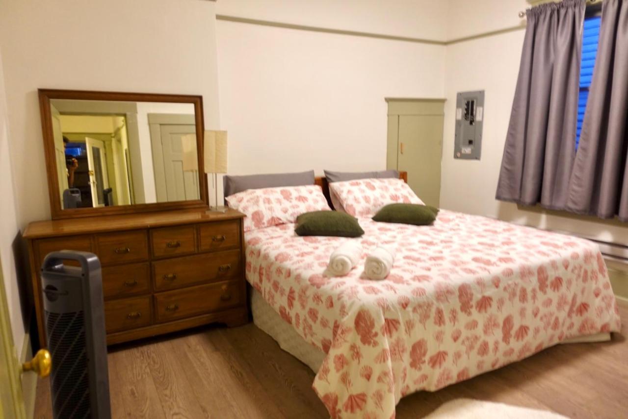 Private In A Shared House Homestay