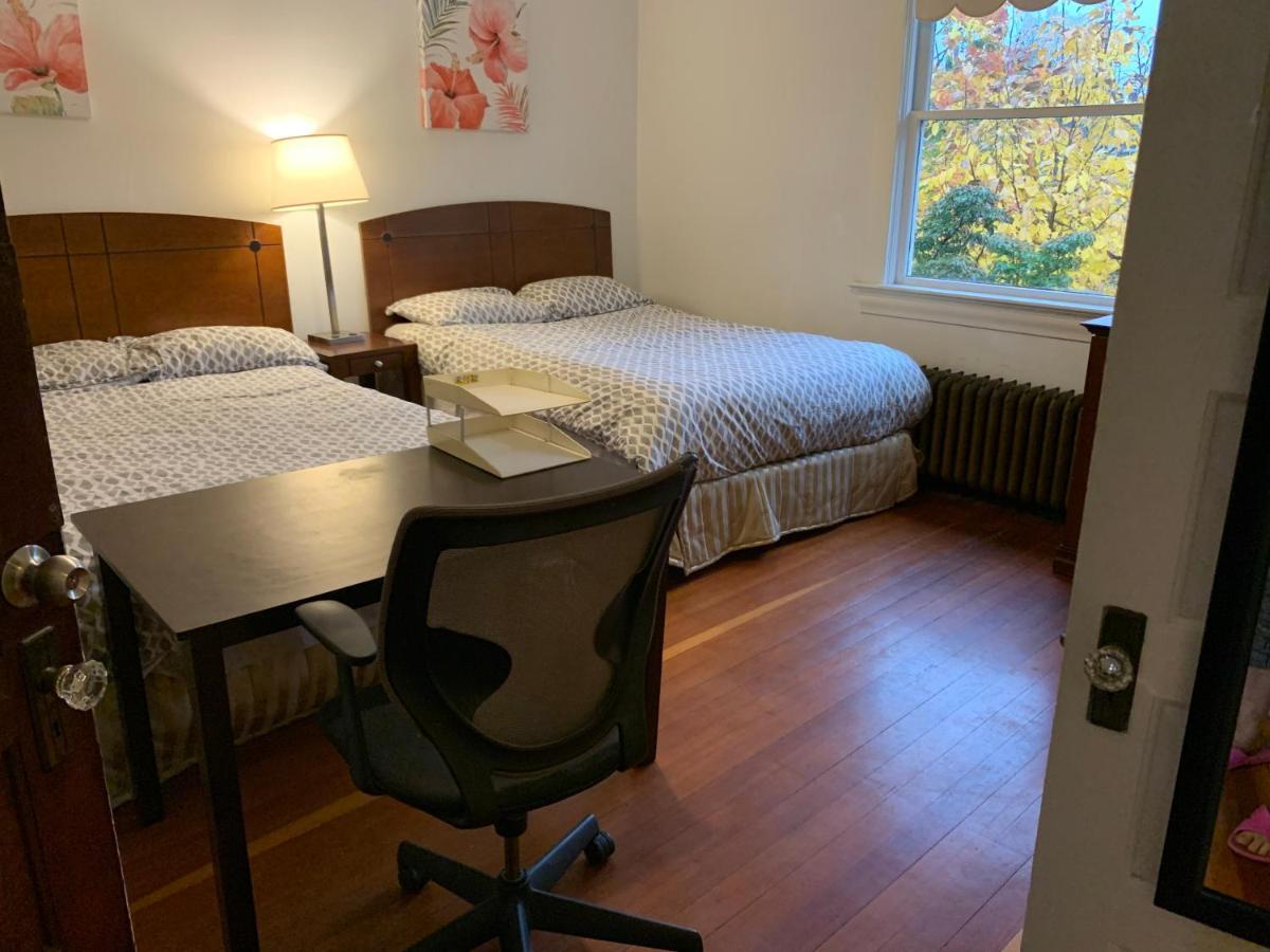 West Coast Guest house *