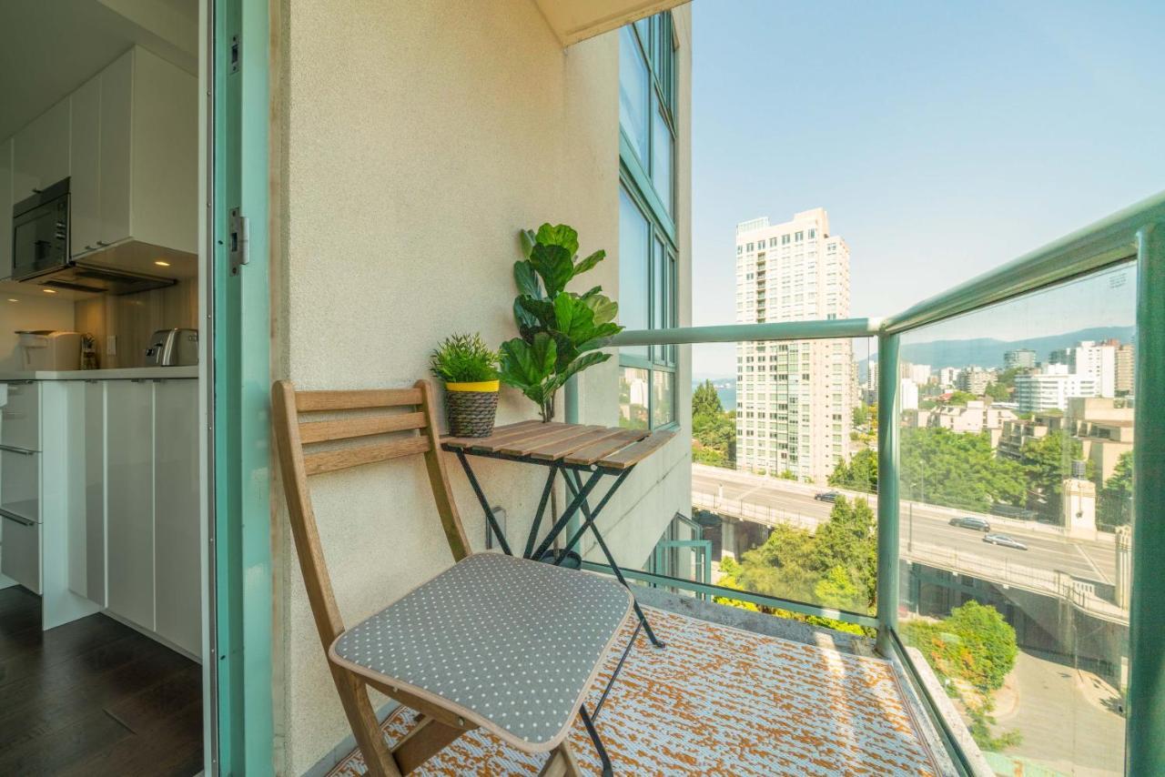 Sunset Walk 2bd+2ba+1prk Yaletown Apartment