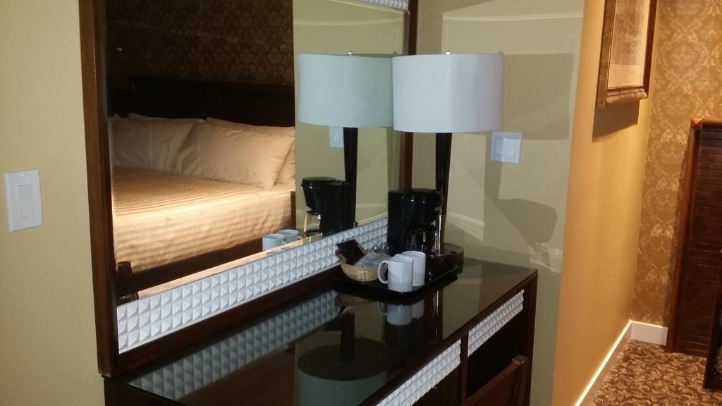 Hotel The Deluxe Vancouver