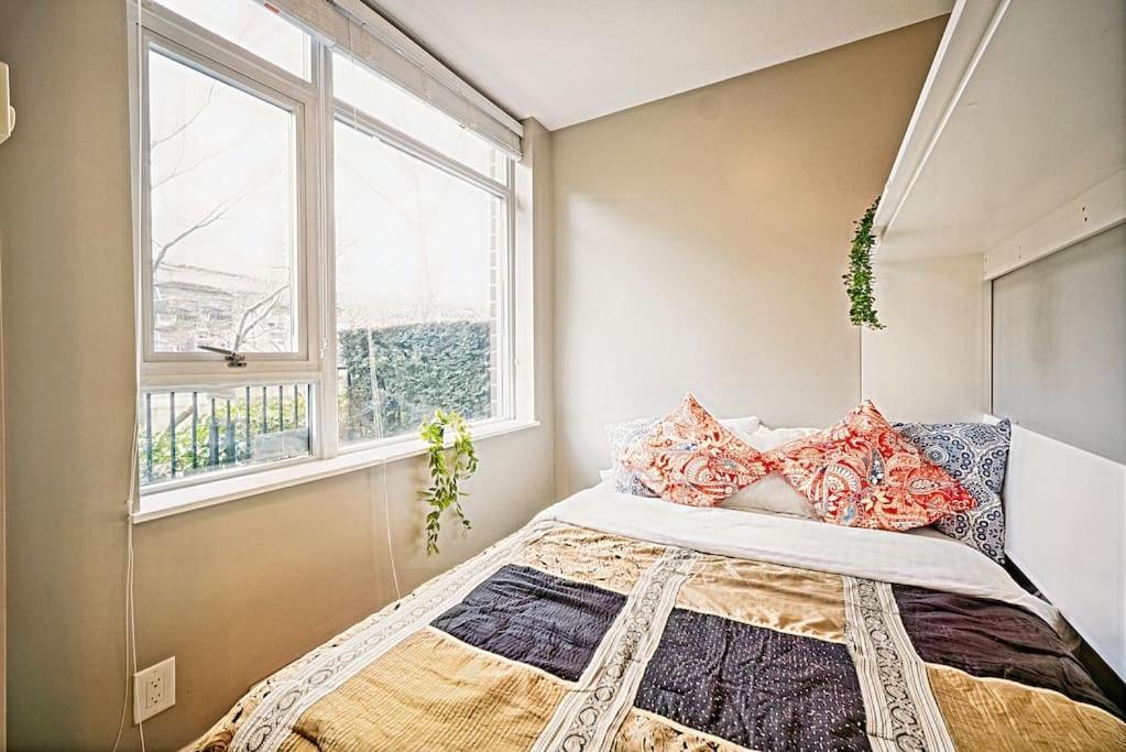 Apartment Yaletown Oceanview Gem 3 Bedroom Luxury Haven *