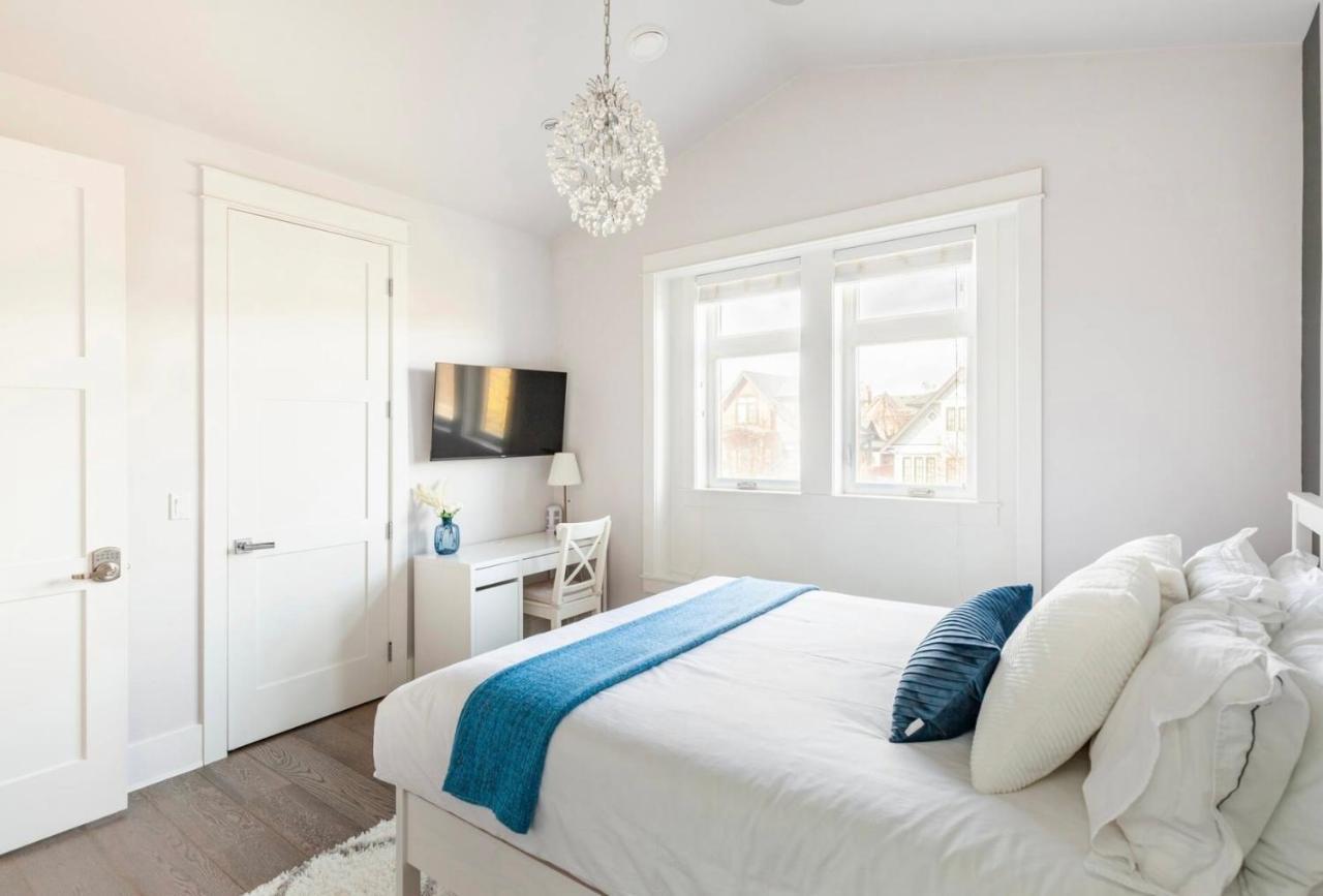 West Cozy Retreat By Host Launch 2* Vancouver