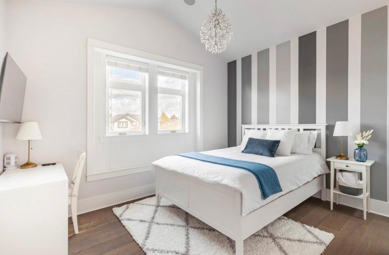 West Cozy Retreat By Host Launch Vancouver