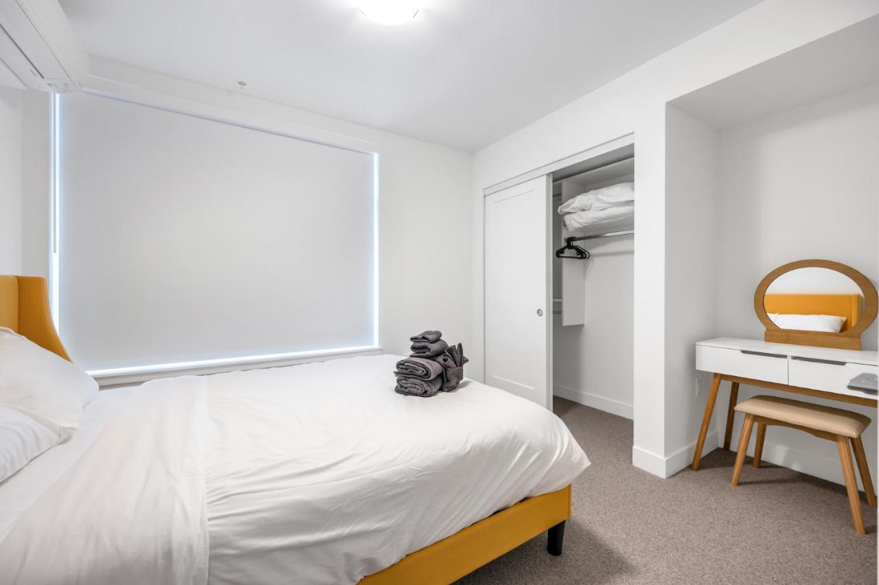 Ferienhaus New 3bd Townhouse Near Qe Park *