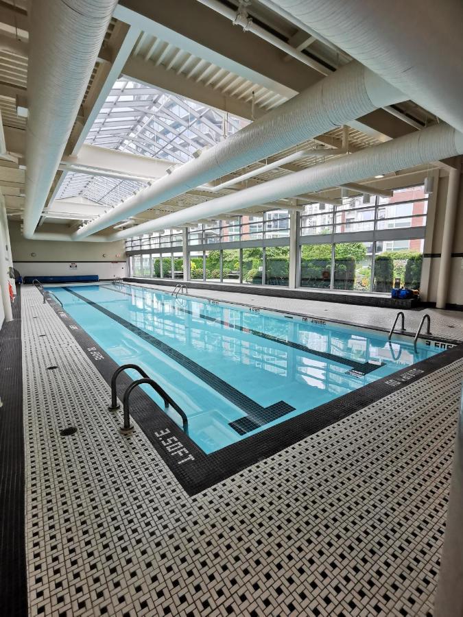 Apartment Gardenview Modern With Parking, Gym, Pool, Ac