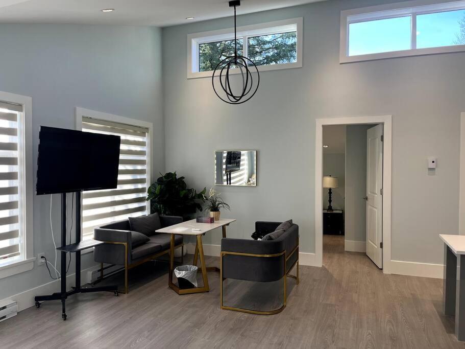 Ferienhaus Entire Brand New 3 Bed 2 Bath