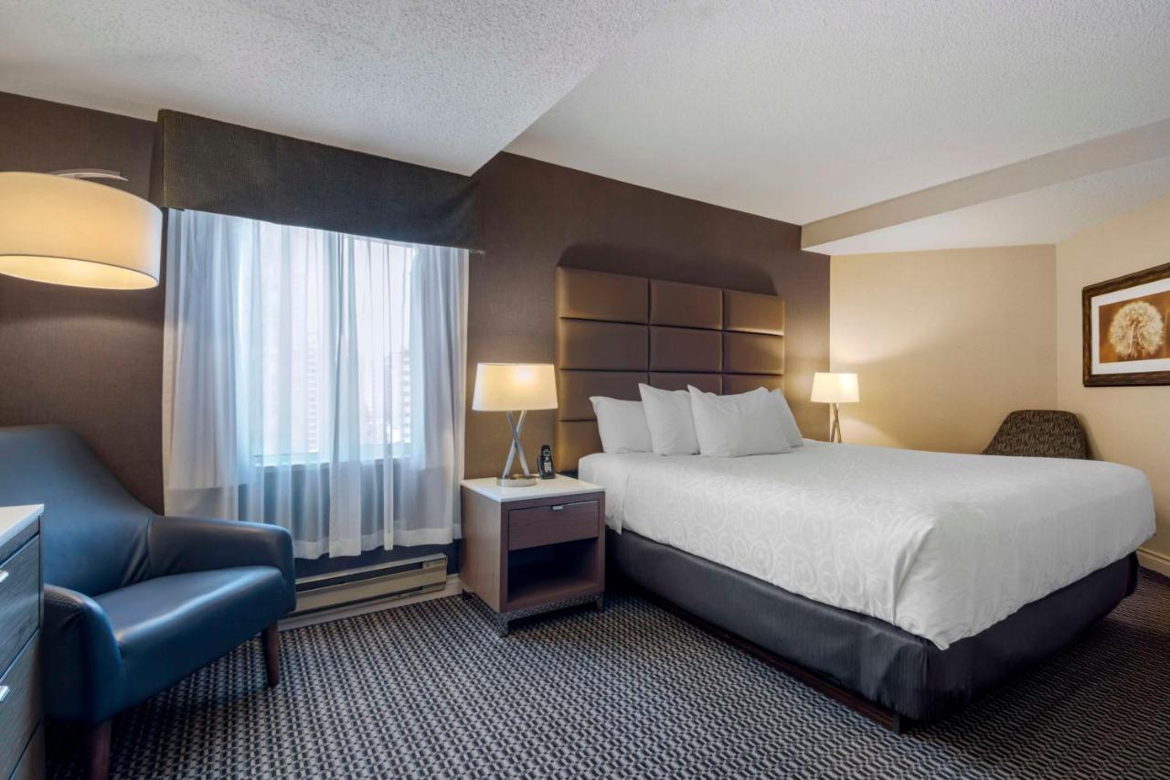 Hotel Western Premier Chateau Granville & & Conference Centre 4*