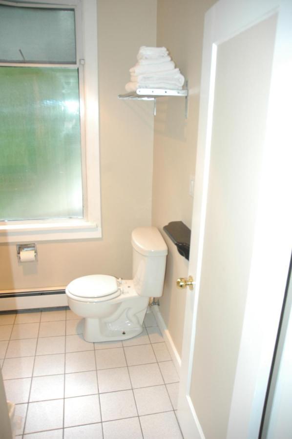 Douglas Bed & Breakfast 3*