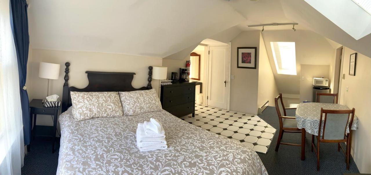 Bed & Breakfast Douglas Vancouver
