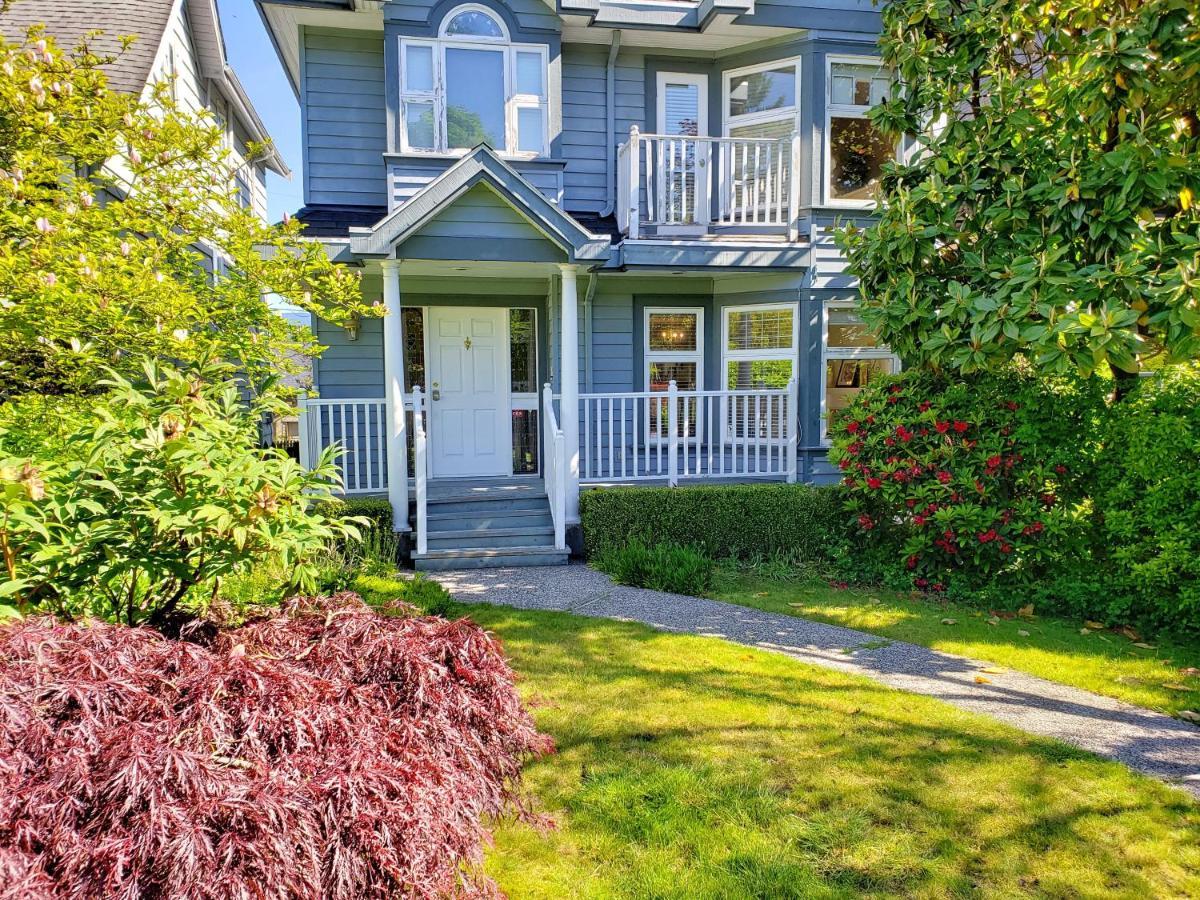 Bright Garden By Forest & Beach & Ubc Vancouver