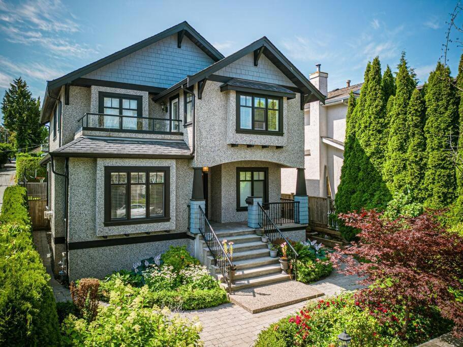 Tranquil Haven~close To Ubc And Downtown Delights * Vancouver