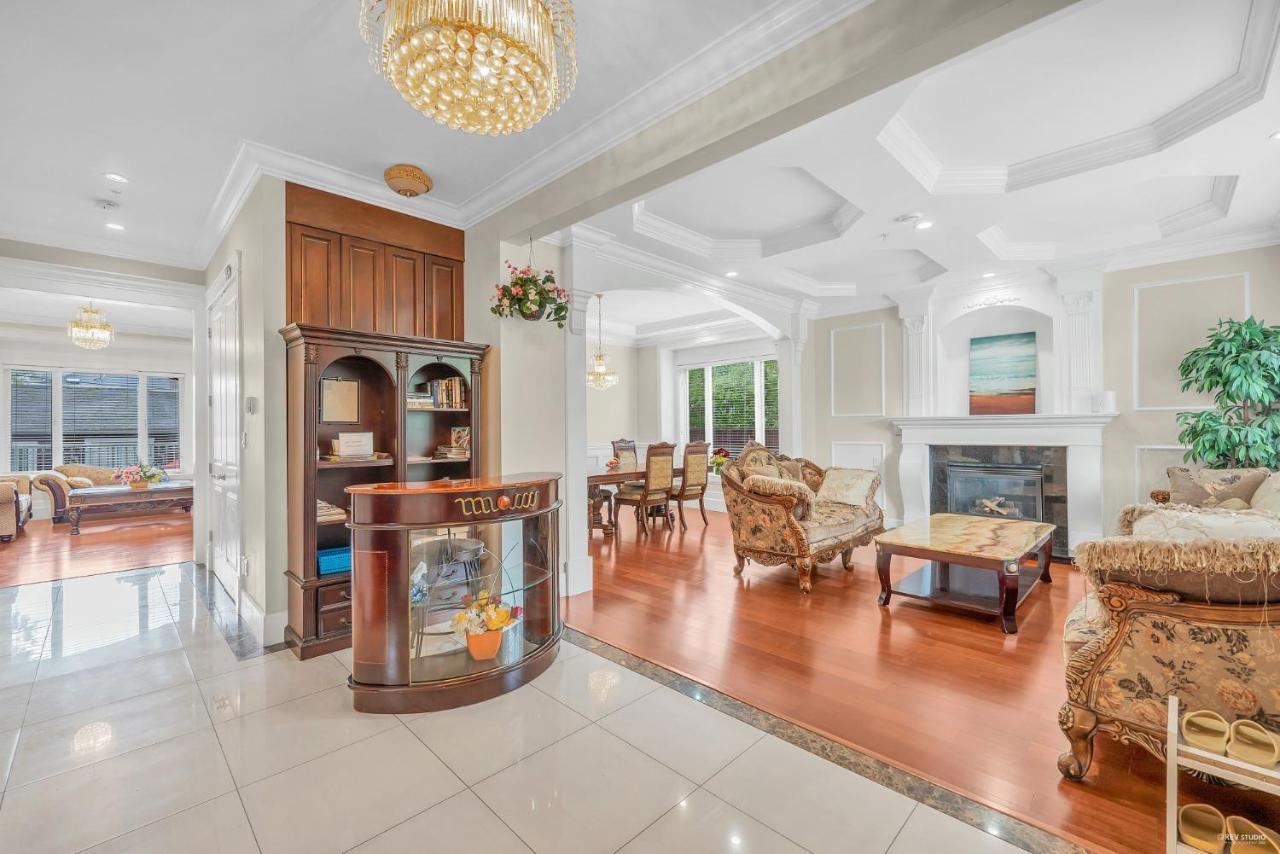 Luxurious Getaway In Vancouver-private With Attached Bathroom Guest house