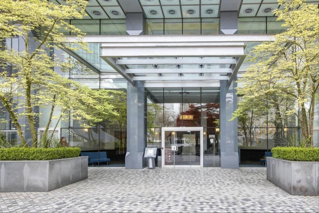 2br With Breathtaking View In Downtown! Free Parking - 6 Sleep Apartment Vancouver