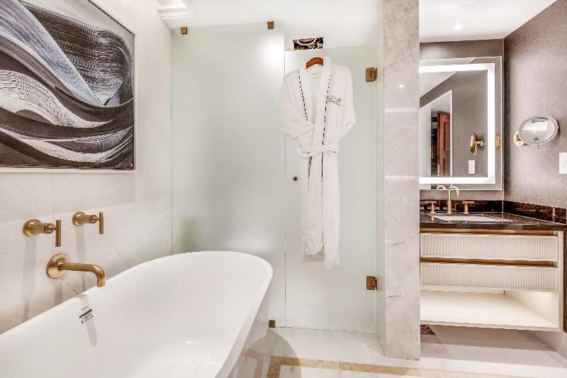 Azur Legacy Collection Hotel 5*