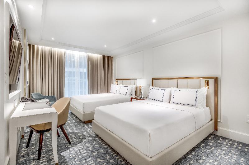 Azur Legacy Collection Hotel