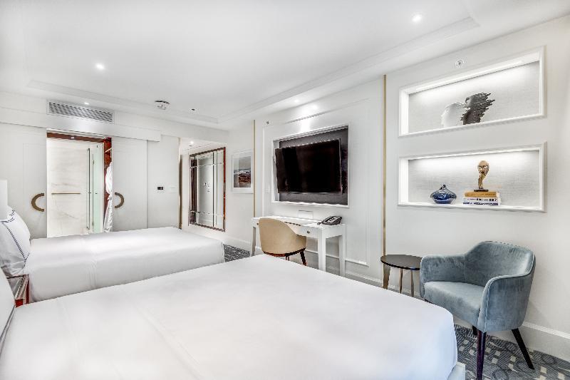 Azur Legacy Collection Vancouver
