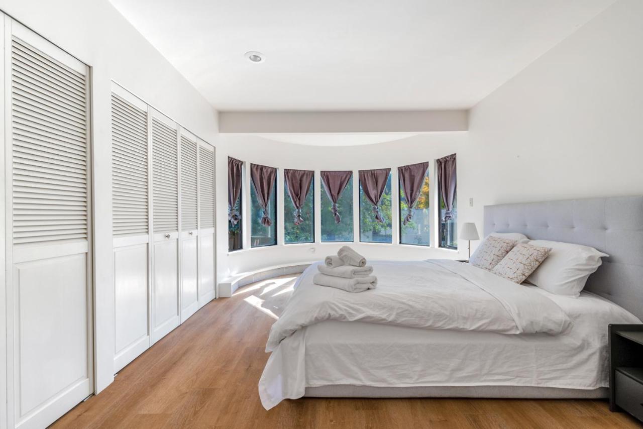 Privatunterkunft Sunny 1-bedroom Private In Charming *