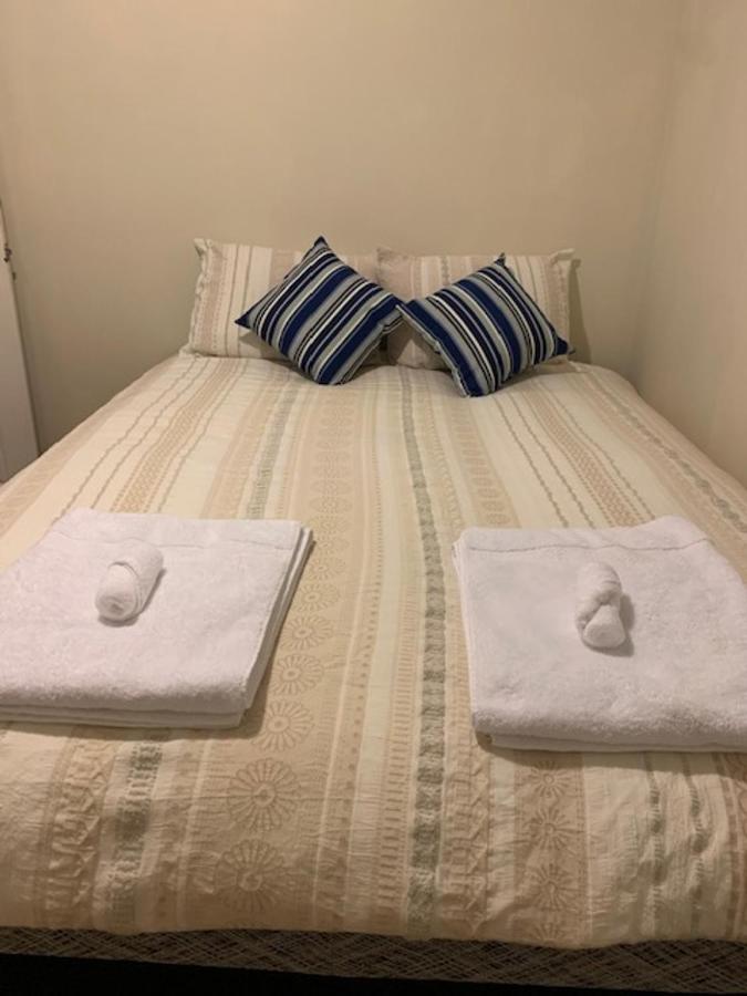 Holiday home Spacious 4-bedroom Home, Ideal For A Family/group