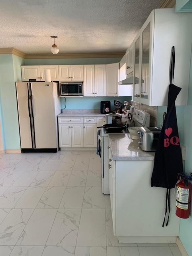 Spacious 4-bedroom Home, Ideal For A Family/group Vancouver
