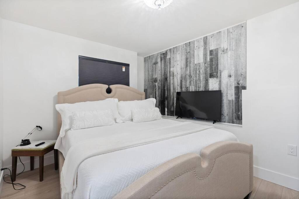 Carrington Chateau * Vancouver