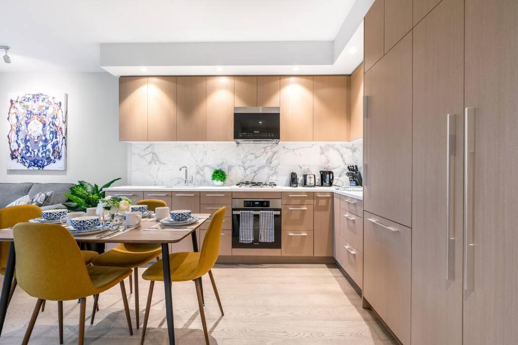 Modern Comfort At Ubc: 1br Near Campus