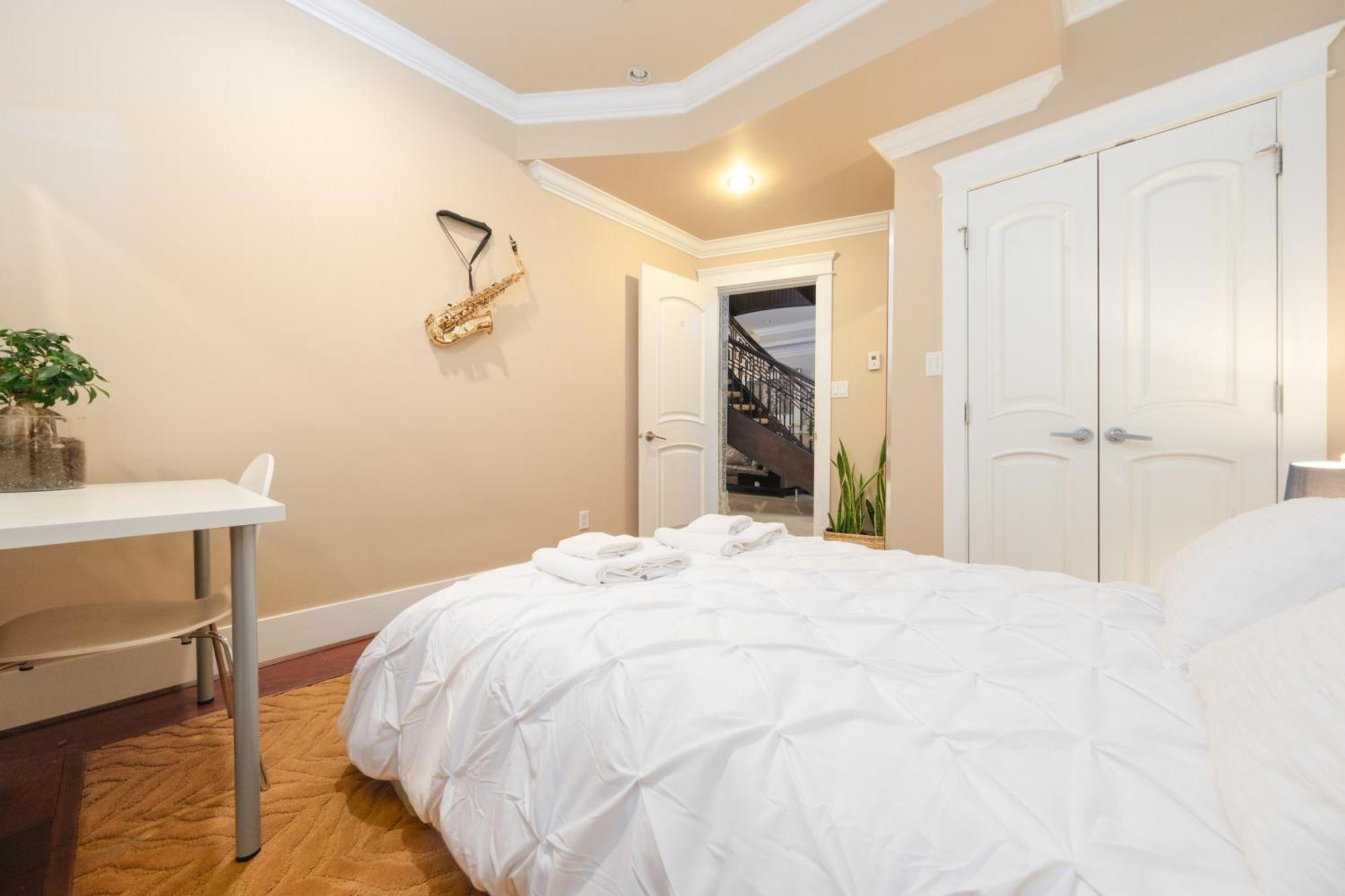 Privatunterkunft Oakridge Luxury Homestay Vancouver