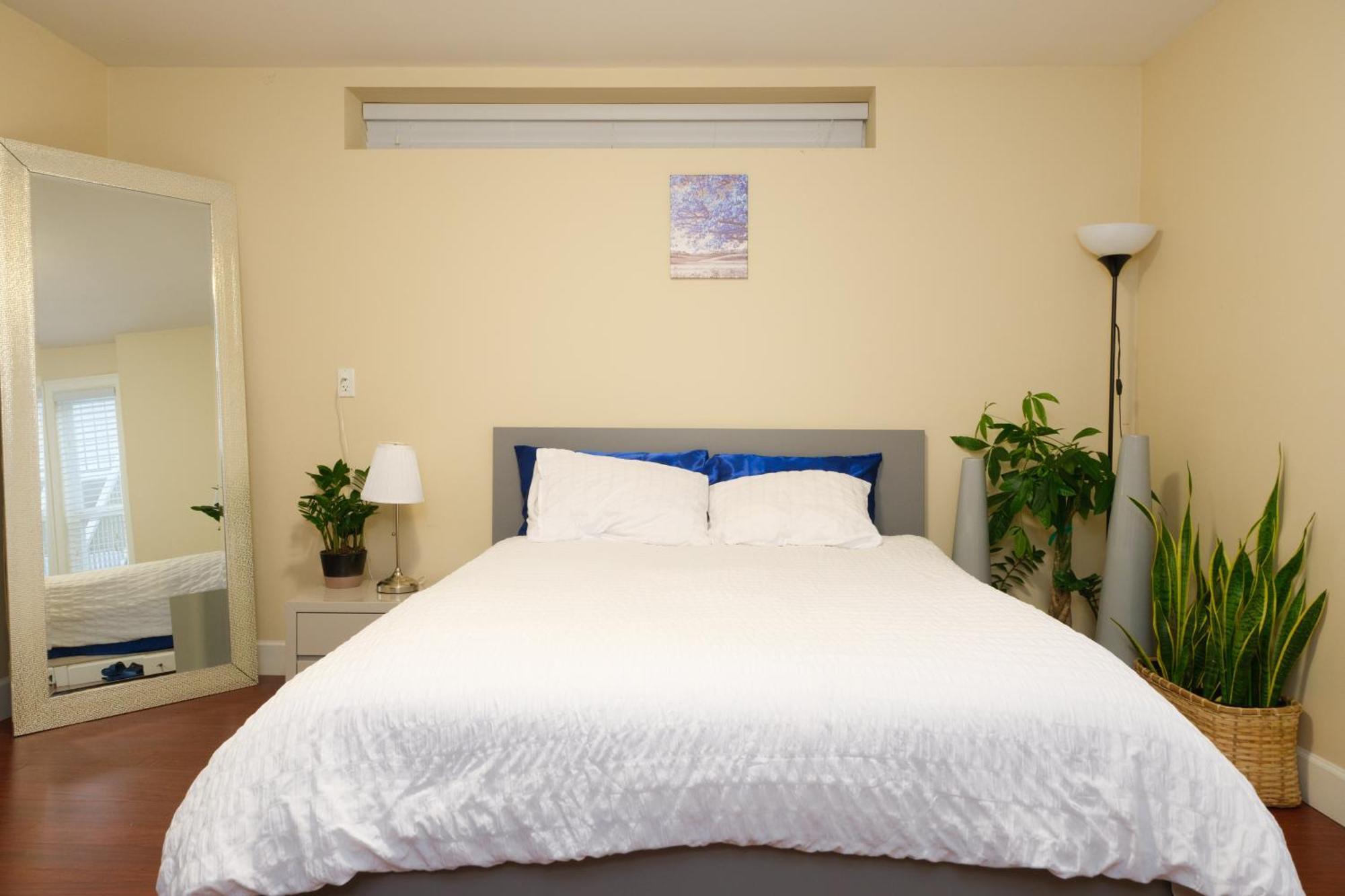 Homestay Cambie & 61st Ave Homestay