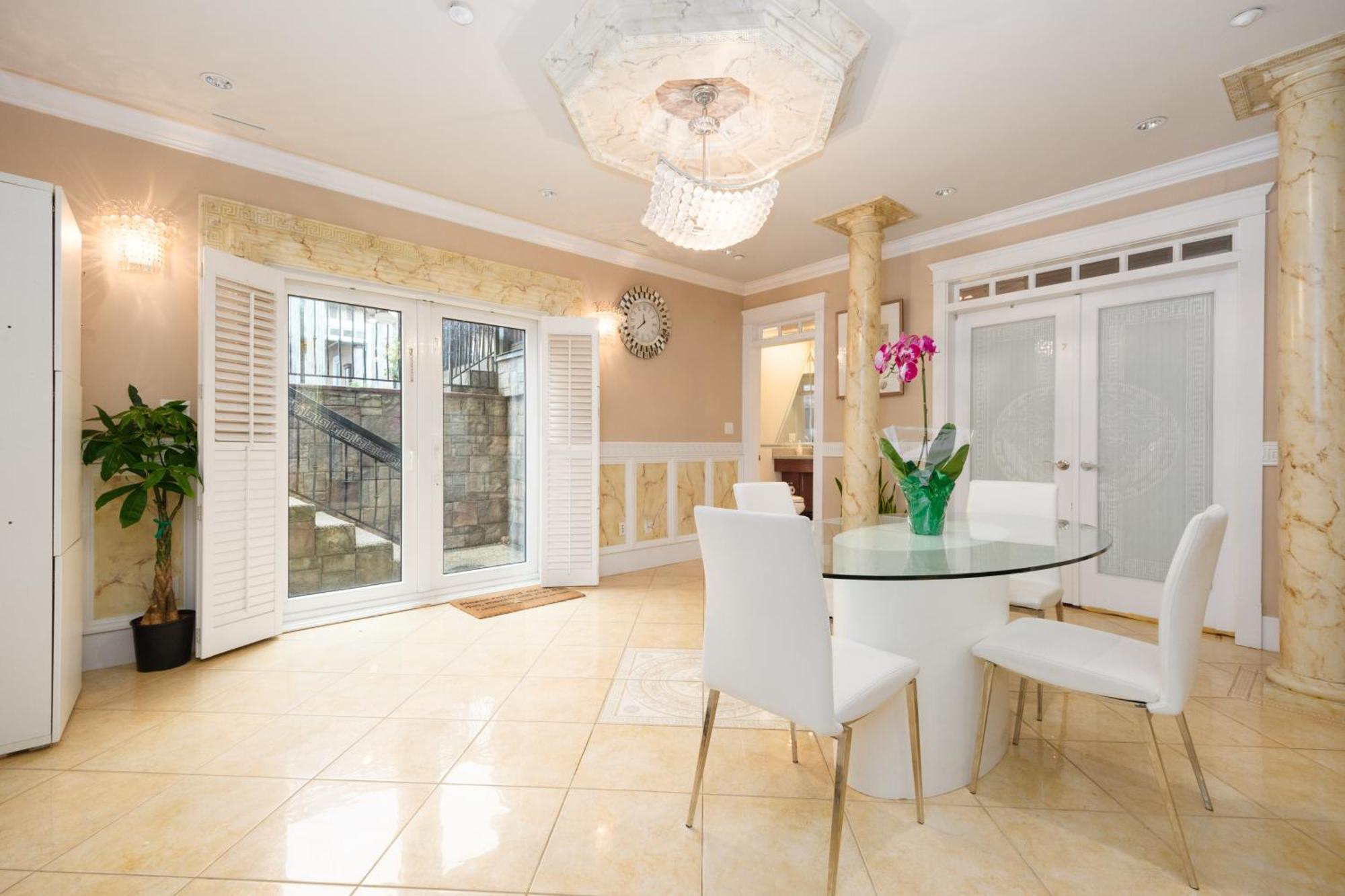 Privatunterkunft Oakridge Luxury Homestay Vancouver