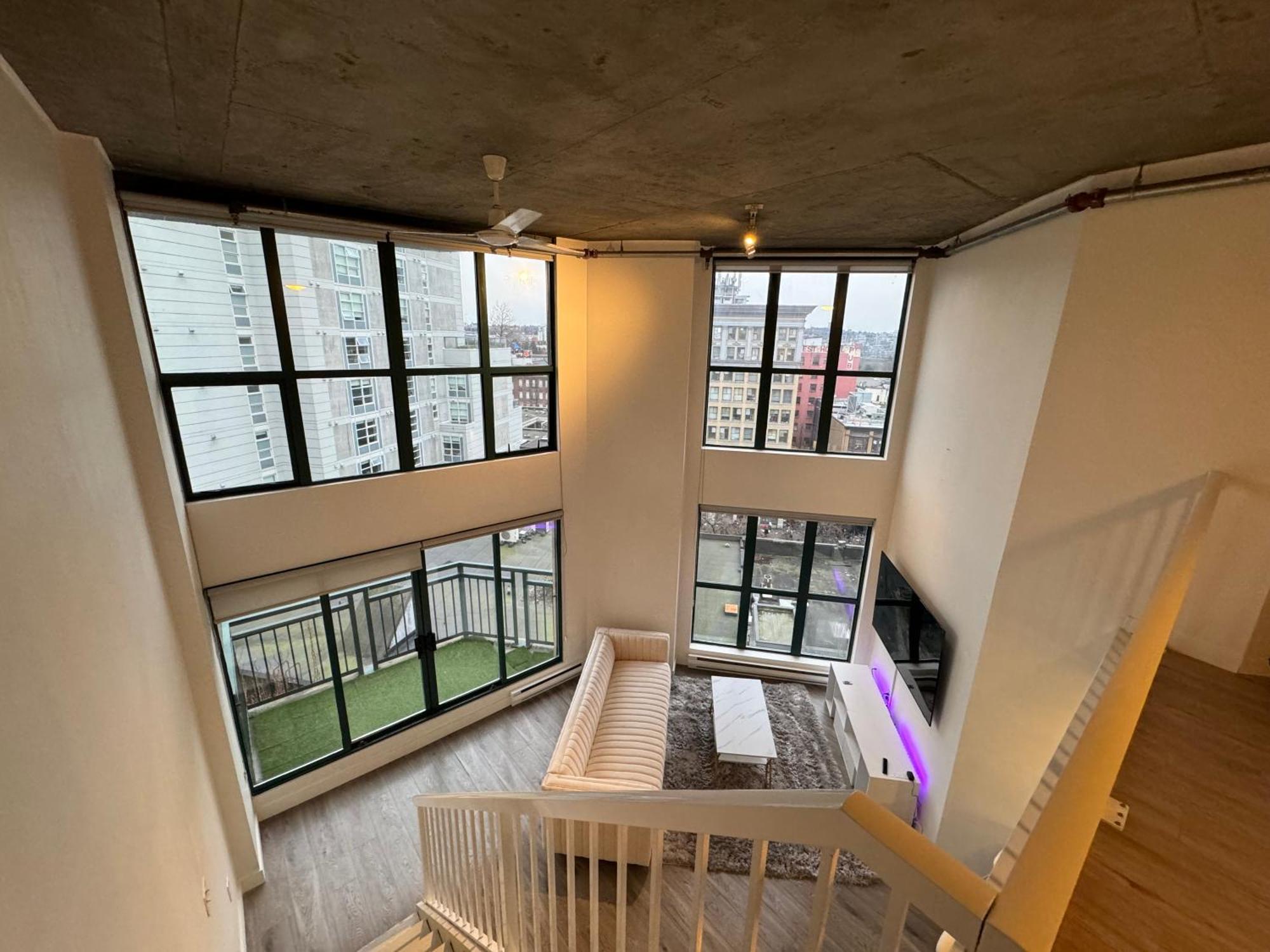 Apartment Luxury Loft In Downtown Vancouver