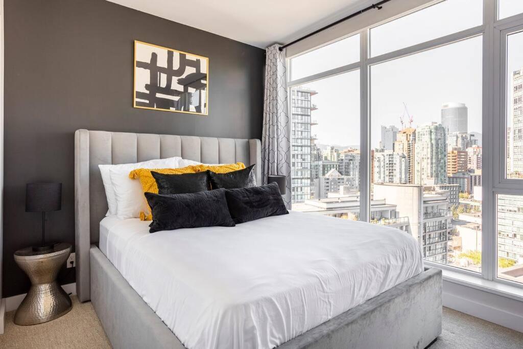 Downtown Yaletown Collection Apartment Vancouver