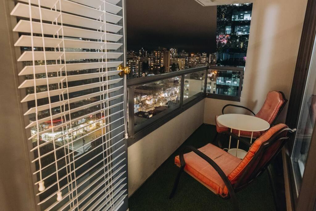 Modern In The Heart Of Dt Overlooking *