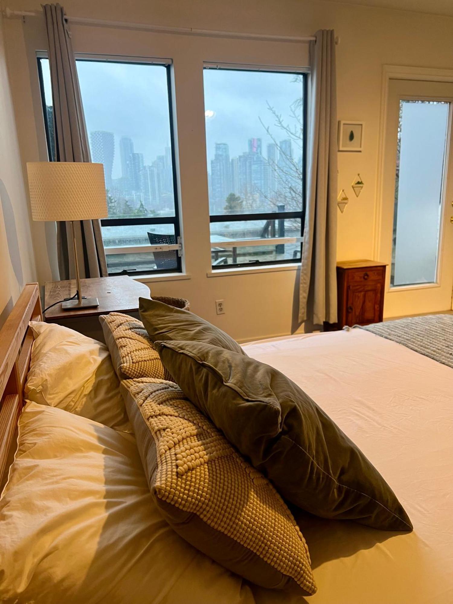 Apartment Charming Heritage With Mountain And City Views *