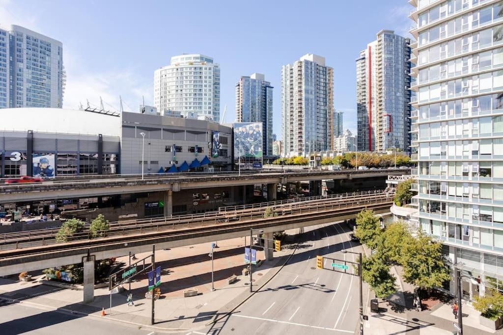 Vancity Suites Apartment Vancouver